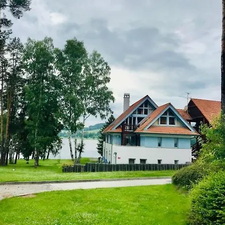 Apartma U Vody S Terasou - Riviera Lipno Апартаменты Липно-над-Влтавой